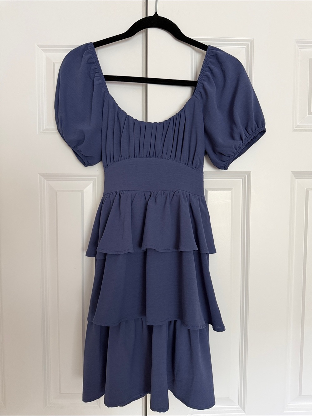 Originality Women's Puff Sleeve Tiered Midi Dress in Slate Blue size M